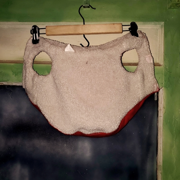 Sherpa doggie coat. Small. - Picture 2 of 3